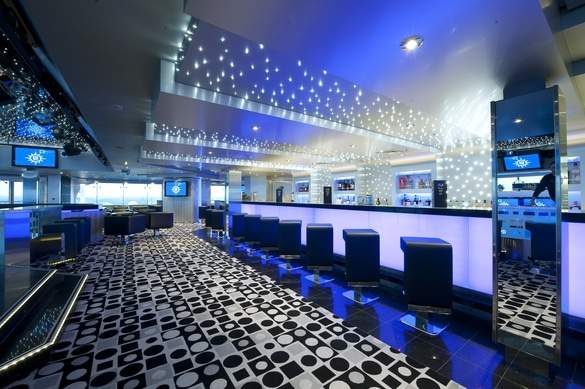 MSC Cruises MSC Magnifica Disco 3.jpg